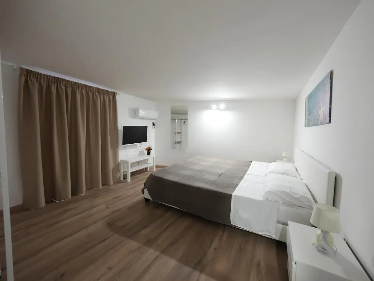Ardizzone Home 3 CTA Italien